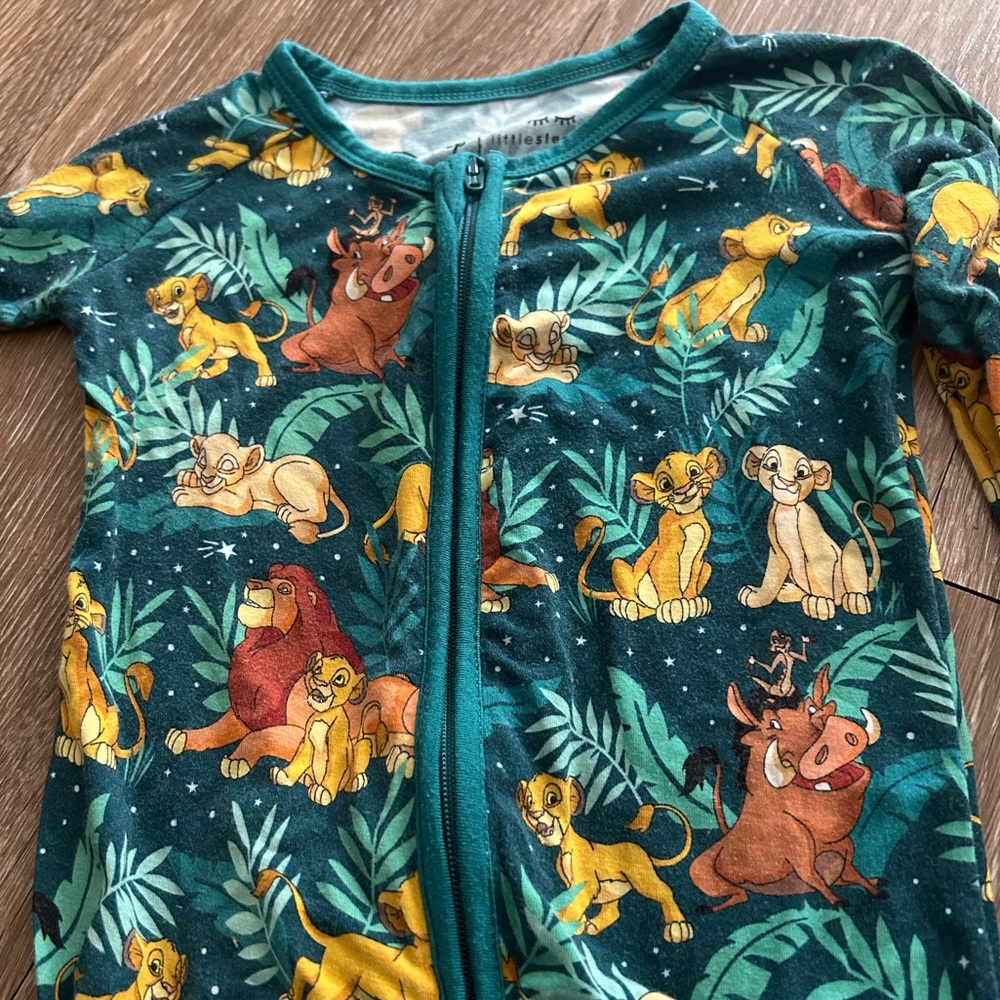 Little Sleepies Simba’s Sky 18-24 M Zippy